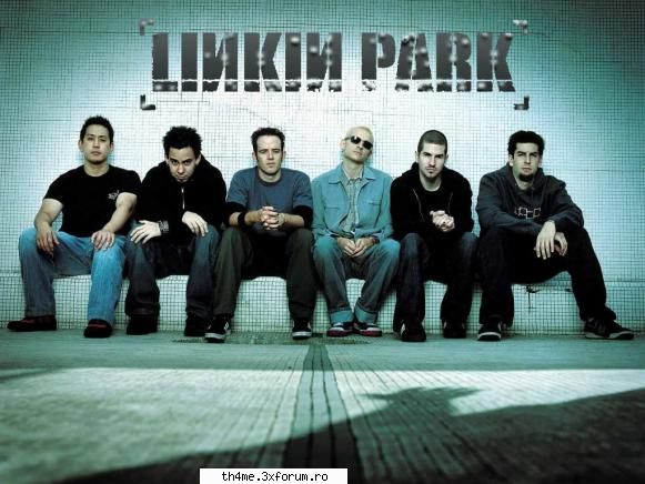 Linkin Park - Linkin Park este o trupă de rock din Agoura - aici va spuneti cantaretii/trupele preferate